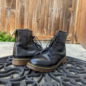 Doc. Martens